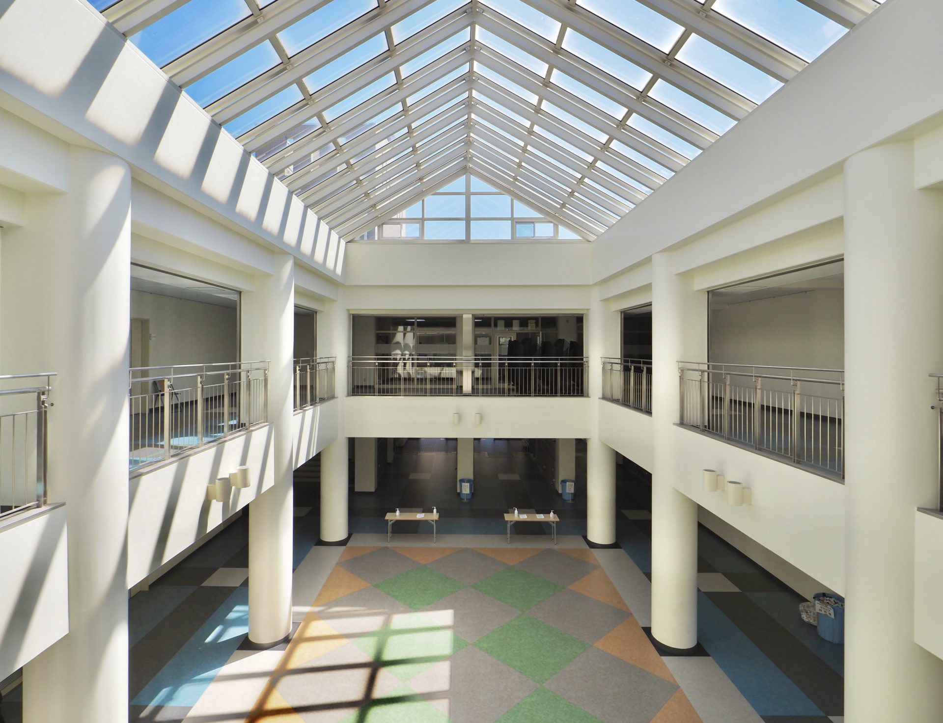 平成３０年度甲陽学院中学校本校舎棟内部塗装工事