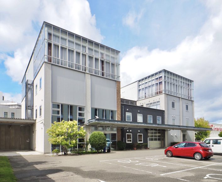 神戸市中央区　株式会社ジーエークロッシング