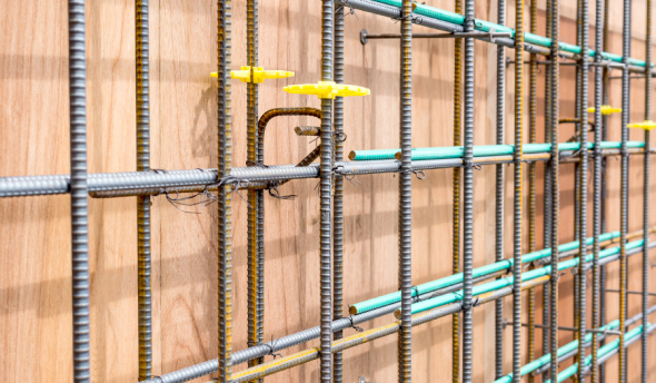 鉄筋コンクリート耐震壁の増設（開口閉鎖）