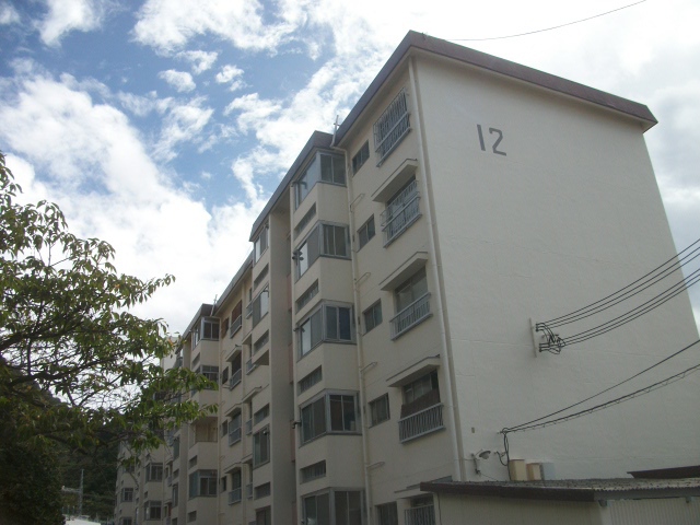 鶴甲コーポ31号館大規模修繕工事