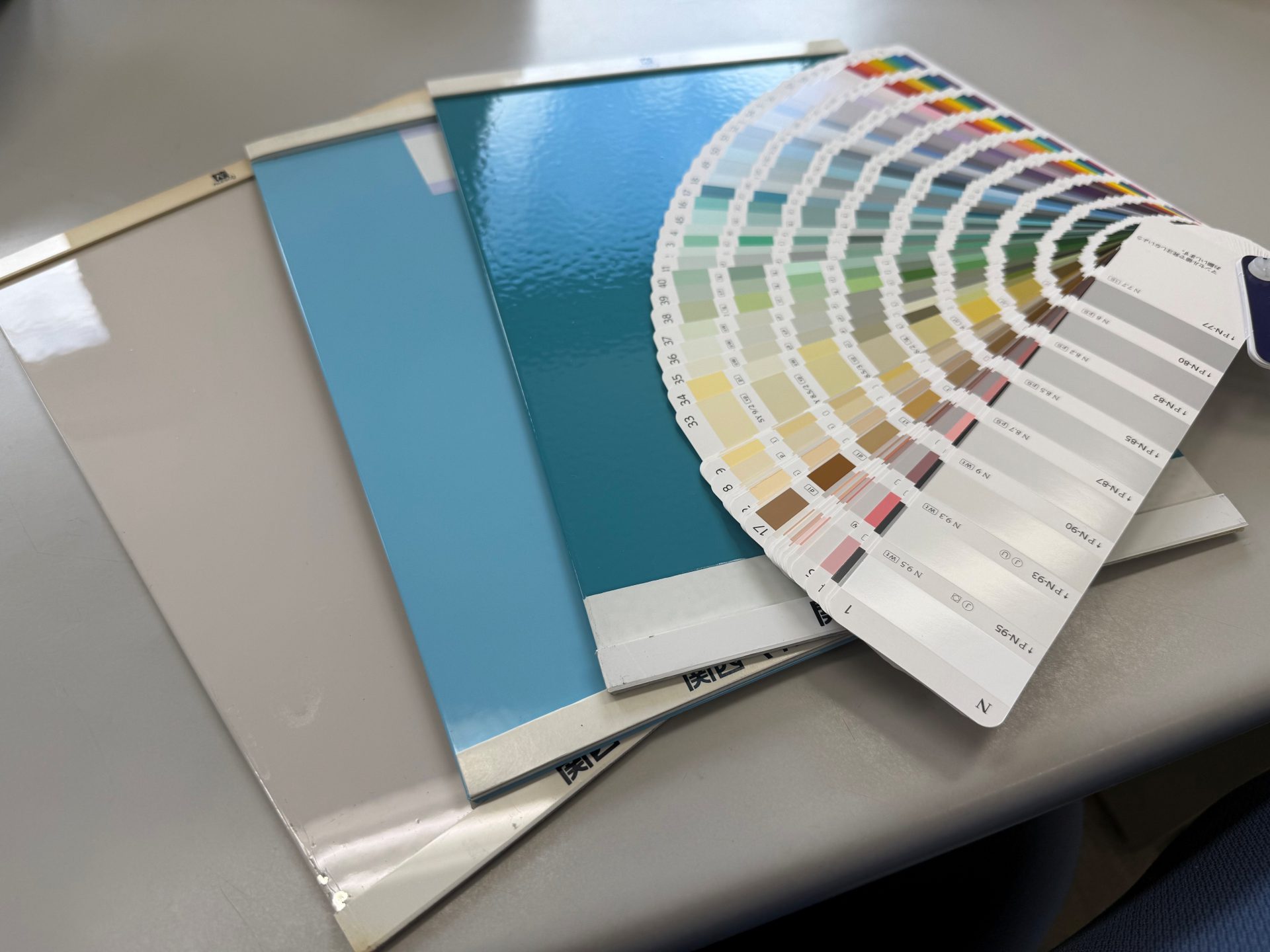 カンパニーカラーって？